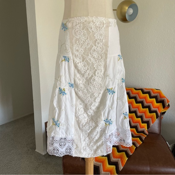 SOLD Y2K Cottagecore Boho Fairy Lace Beaded Floral Midi Skirt - Picture 1 of 11
